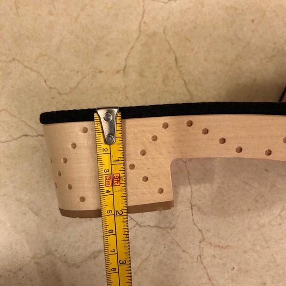 ❌SOLD❌Chanel Neoprene CC Logo Leather Wooden Mules - Picture 7 of 8